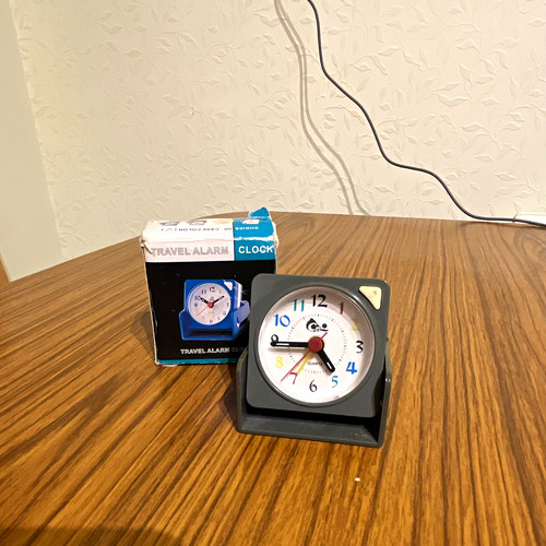Retro analogue quartz - retro,